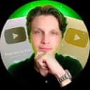 YouTuber